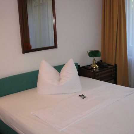 ברלין Hotel Haus Bismarck מראה חיצוני תמונה