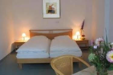 ברלין Hotel Haus Bismarck מראה חיצוני תמונה